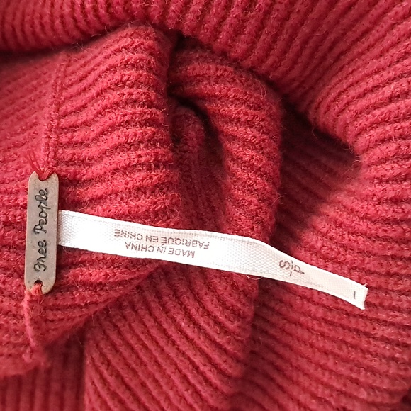 Free People softly turtleneck sweater - Picture 8 of 10